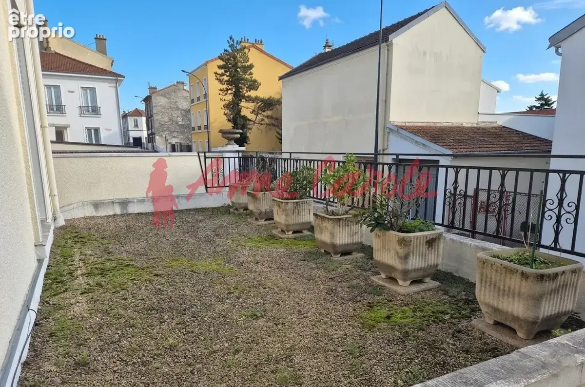 Fontenay-sous-Bois Belle demeure de 218m2 - photo 4