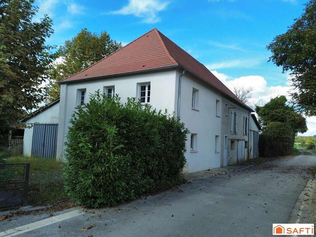 Photo 2 - Maison à SAUVETERRE-DE-BEARN