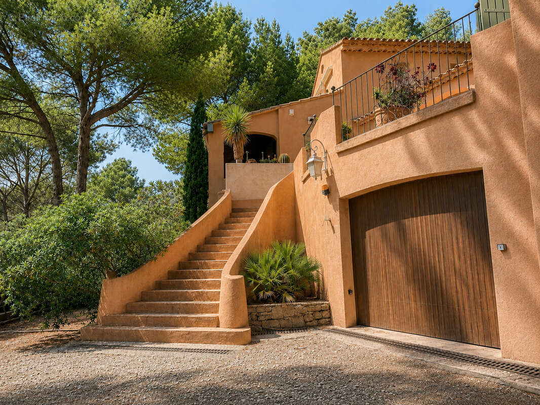 Propriété d'exception 226m2+ extension possible   Environnement rare   Sanary-sur-Mer - photo 12