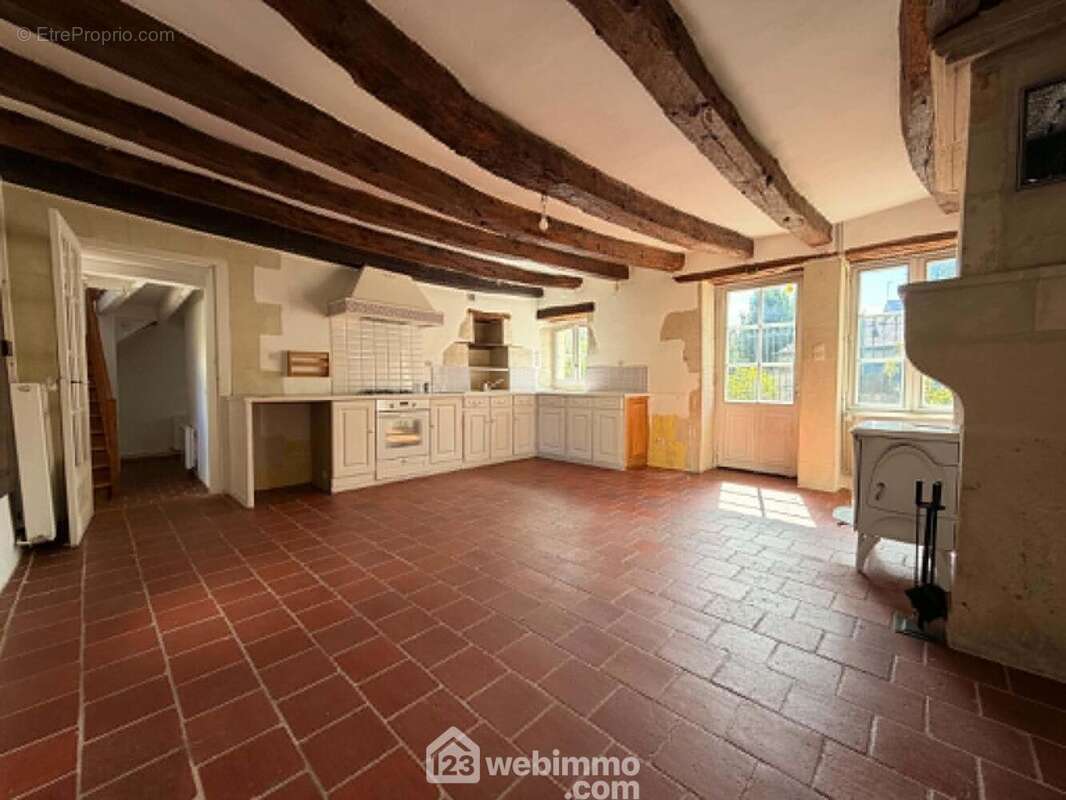 Maison 111 m² à Coussay-Les-Bois  - photo 3