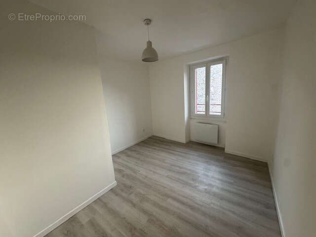 Appartement  100 m2 viriville - photo 12