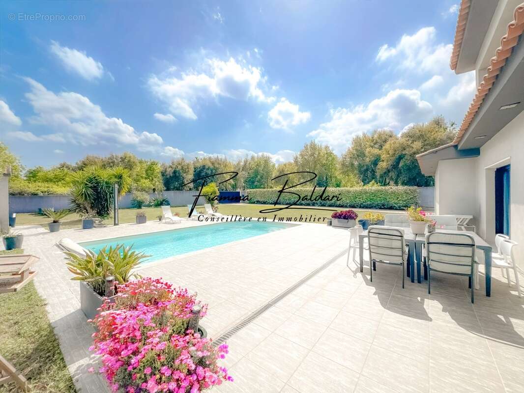 À Vendre Villa 212m², Terrain 1 500m², Castellare di Casinca, Haute-Corse (20) - photo 12