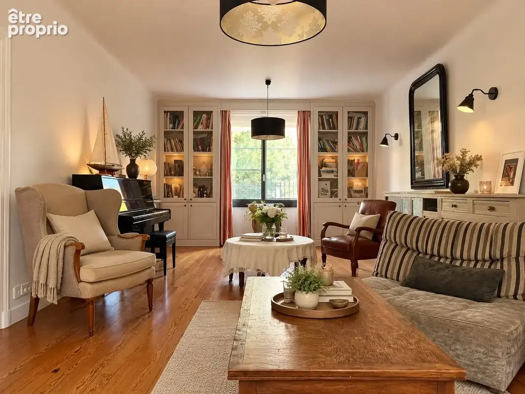 Maison 5 pièces 136 m² à vendre à La Rochelle (17000) - photo 4