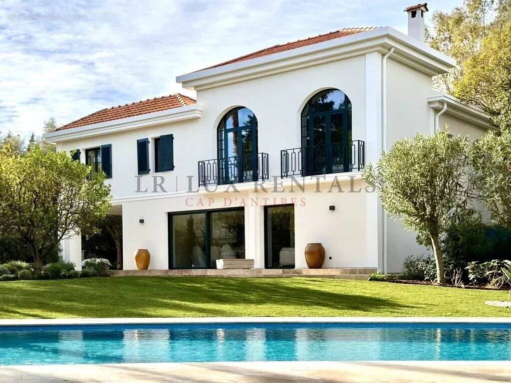 Maison à ANTIBES