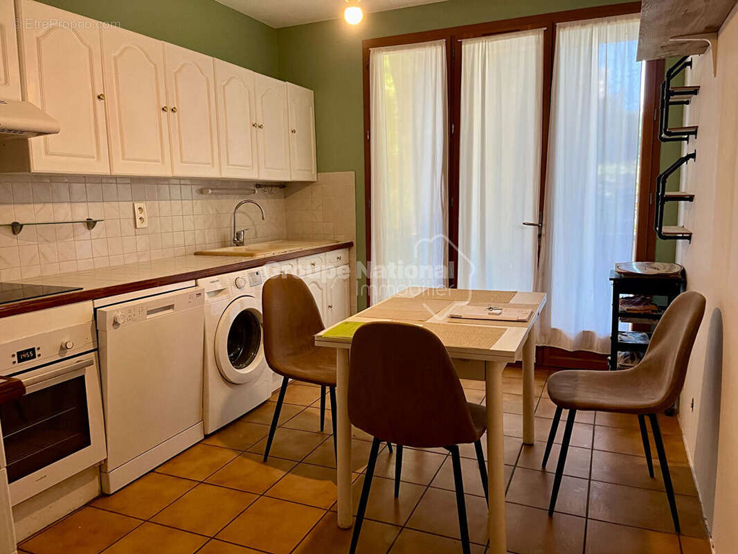 Appartement à VEDENE