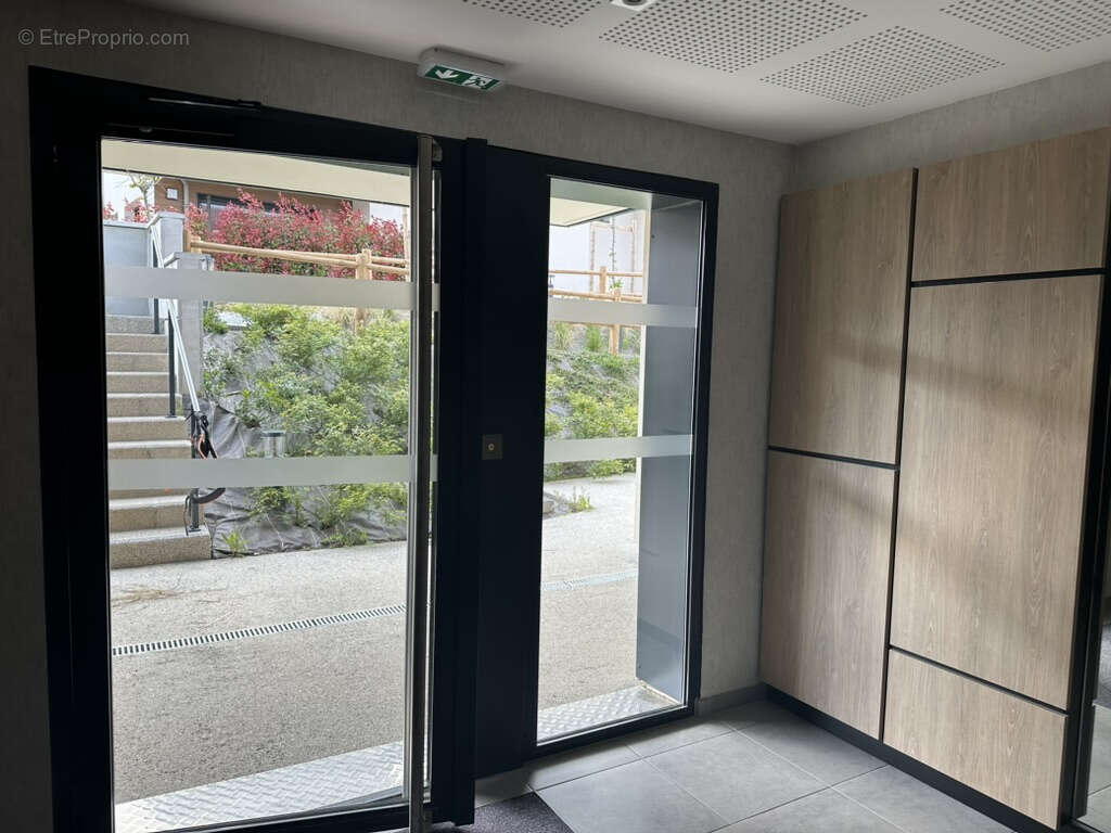 Appartement à REIGNIER