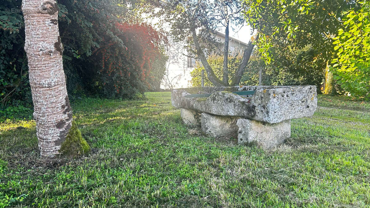 Maison à BESSINES
