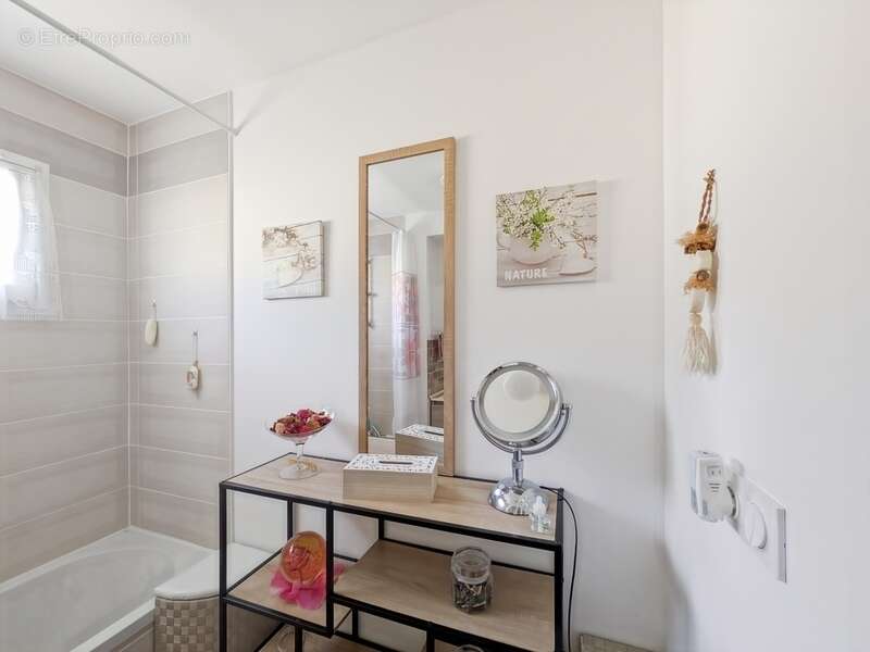 Appartement à EVIAN-LES-BAINS