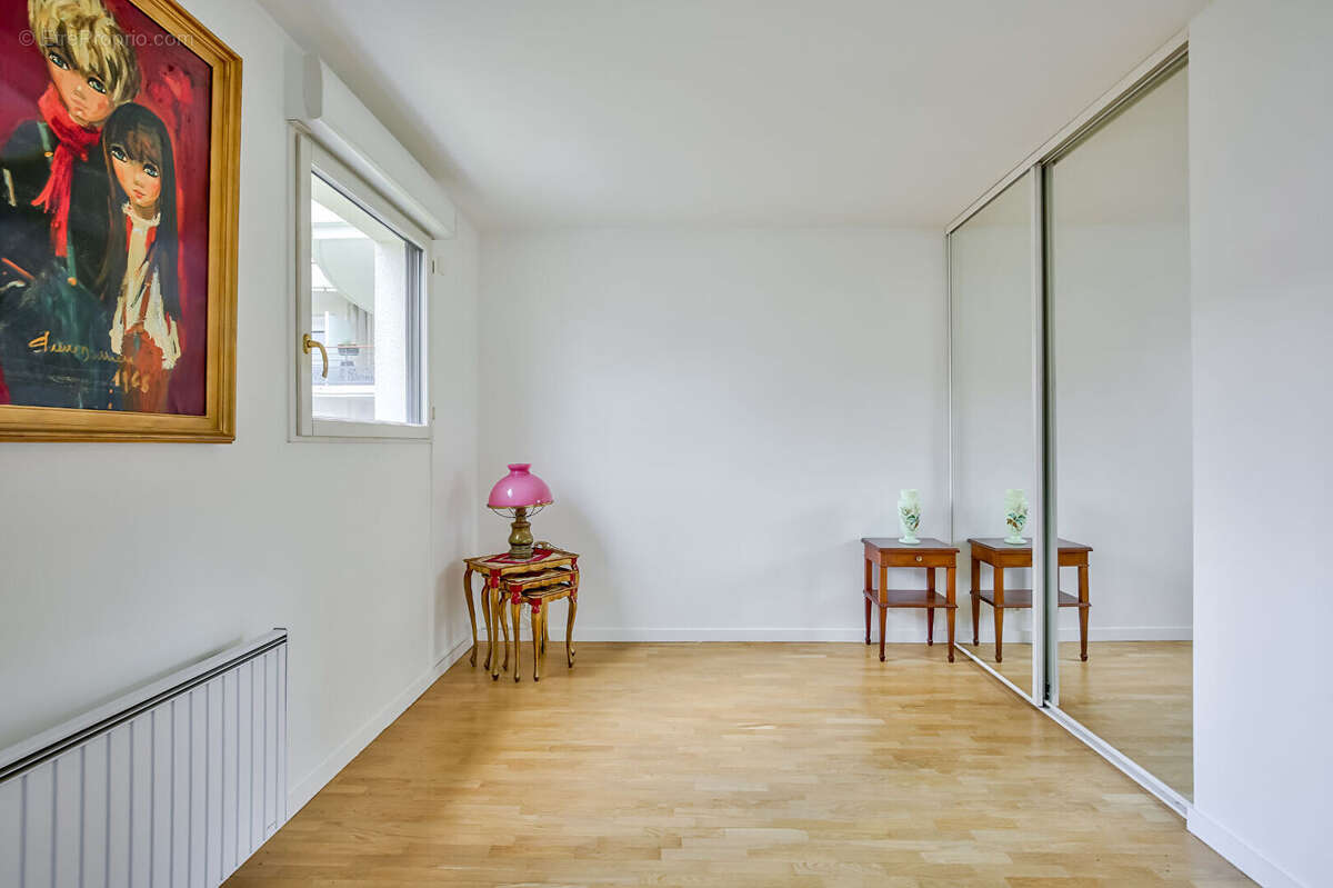 Appartement à COLOMBES