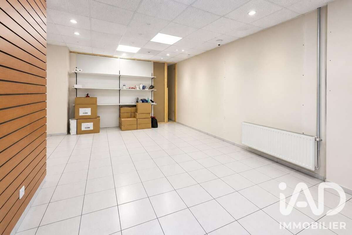 Commerce 139 m² à Asnieres-Sur-Seine  - photo 8