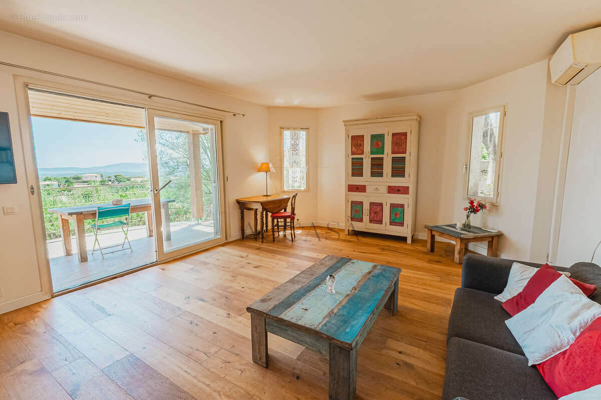 Maison vue mer à Lecci sur terrain de 1100 m2 au calme sans vis-à-vis - photo 5