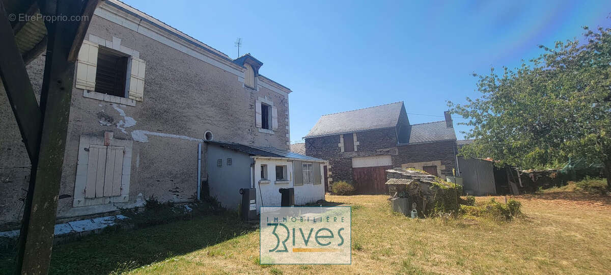 Maison à JUIGNE-SUR-LOIRE