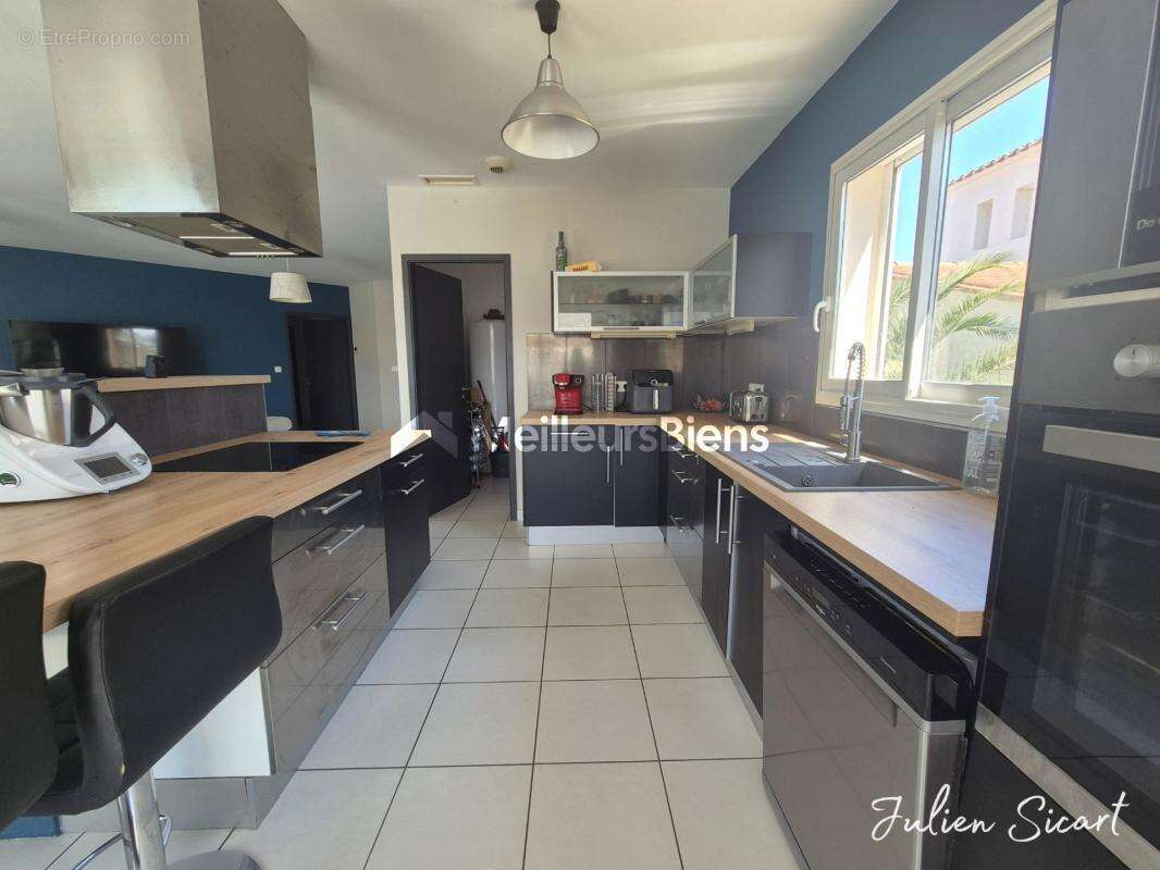 Villa 4 faces avec piscine - photo 10