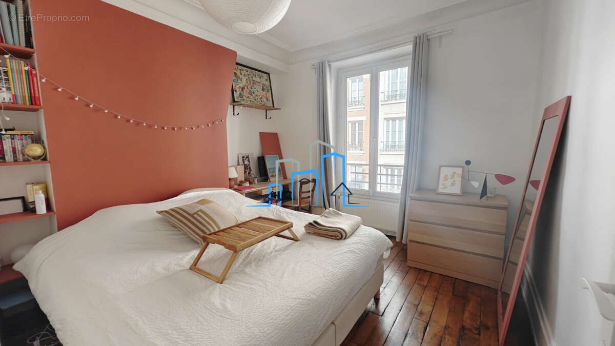 Appartement à PARIS-18E