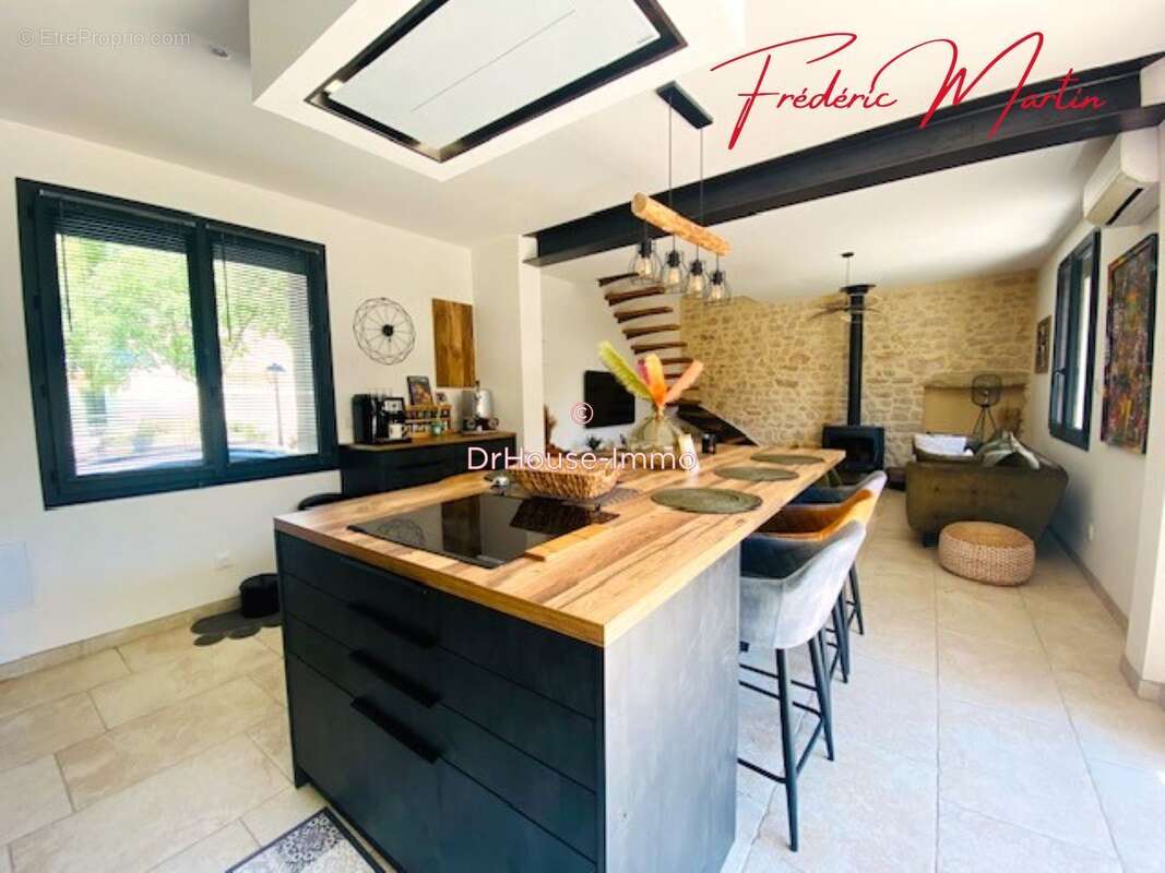 Maison 120 m² à Uzes  - photo 5