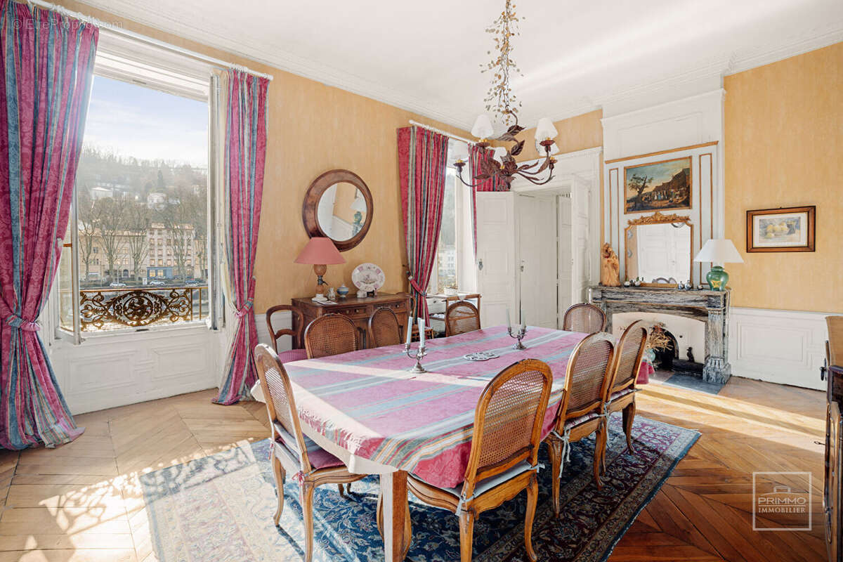 Appartement à LYON-1E