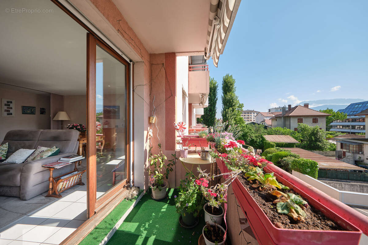 Appartement à MEYTHET