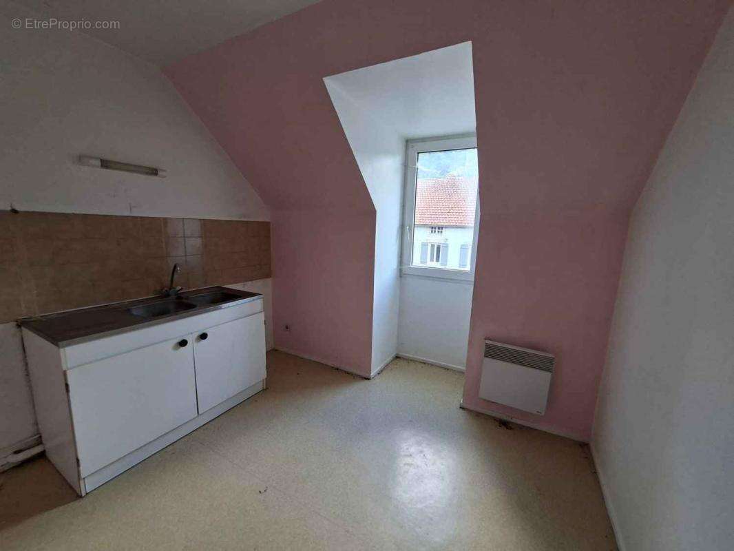 Appartement à VITTEAUX