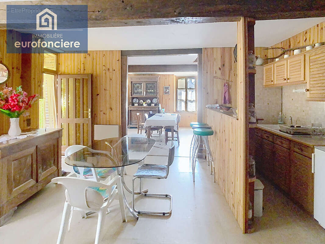 Maison à SAINT-BENOIST-SUR-VANNE
