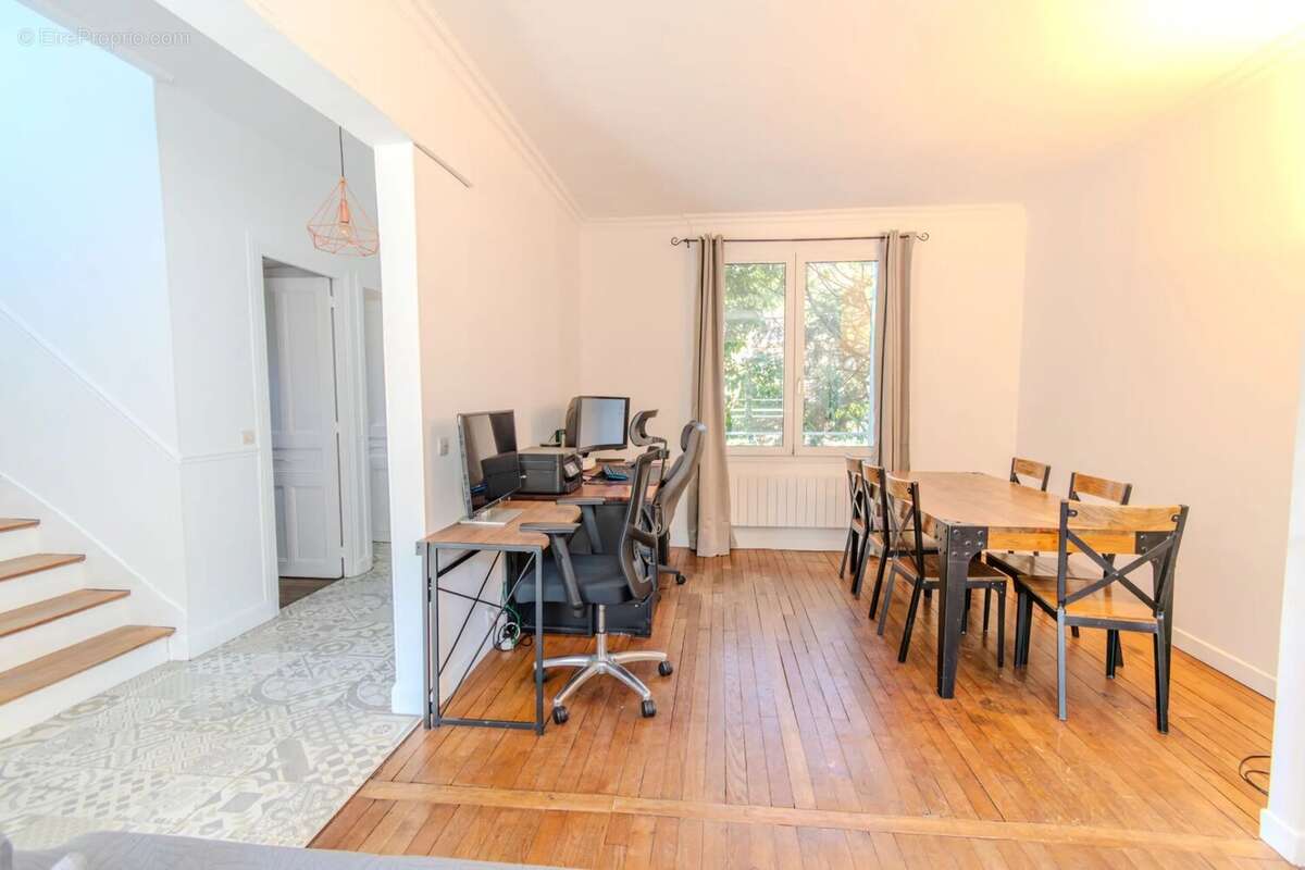 Maison à MONTMORENCY