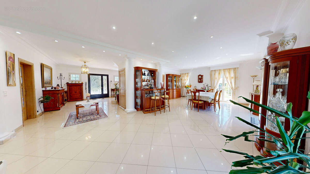 Maison à LAGNY-SUR-MARNE