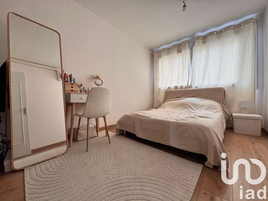 Photo 4 - Maison à NOISEAU