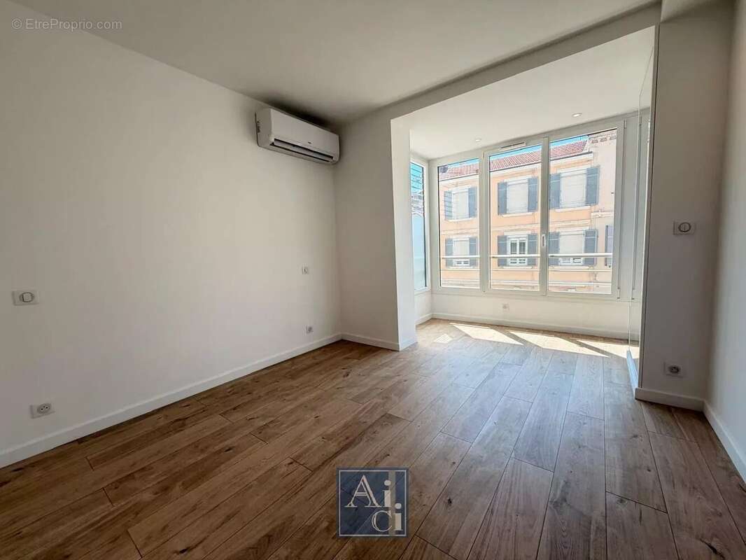 Appartement 3 pièces Cannes Grand Hôtel - photo 9