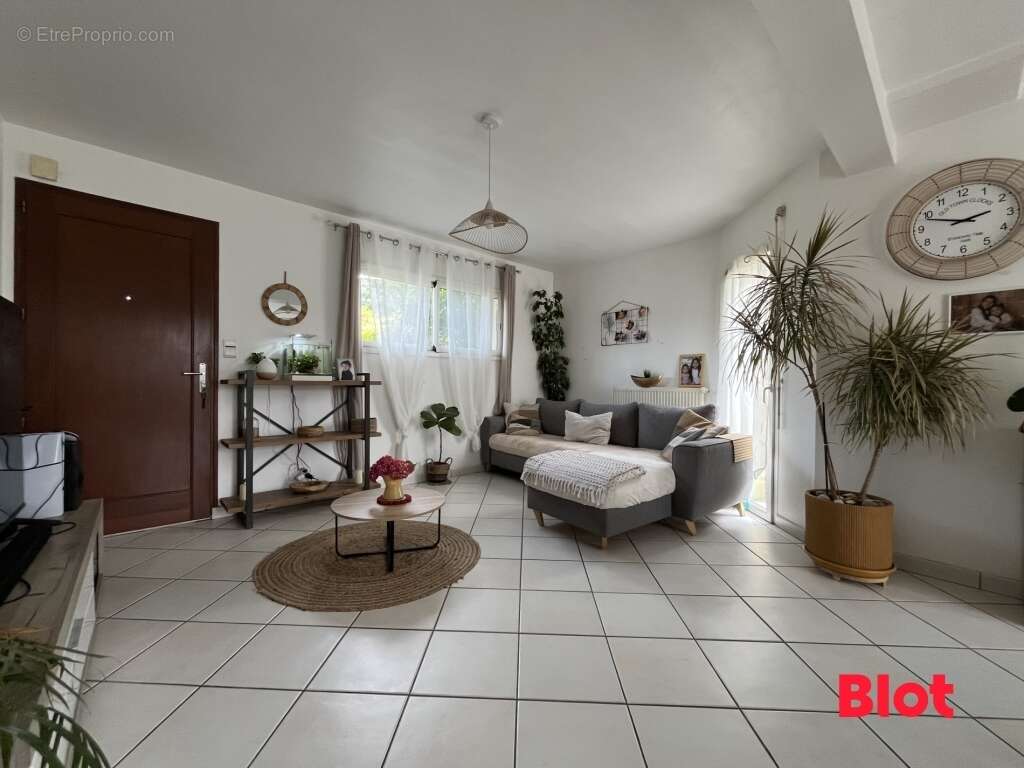 Maison 93 m² à Bain-De-Bretagne  - photo 3