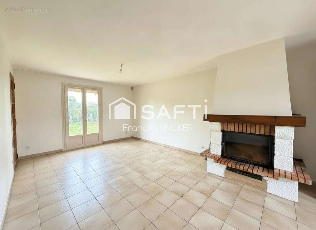 Maison 82 m² à Larre  - photo 2