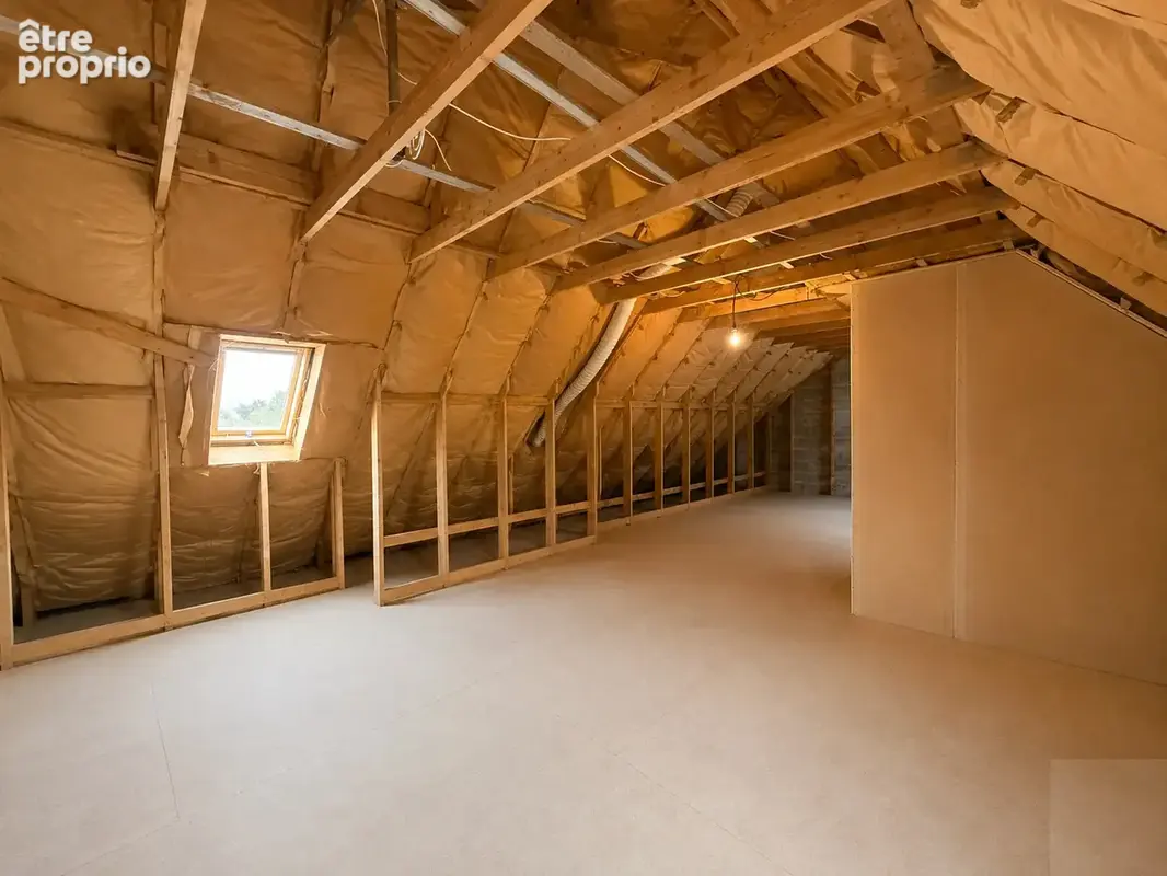 Nesle  - pavillon individuel elevee sur sous sol complet - 4 chambres - sous sol complet - garage - jardin - photo 13