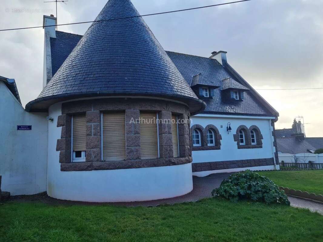 Maison à PLUVIGNER