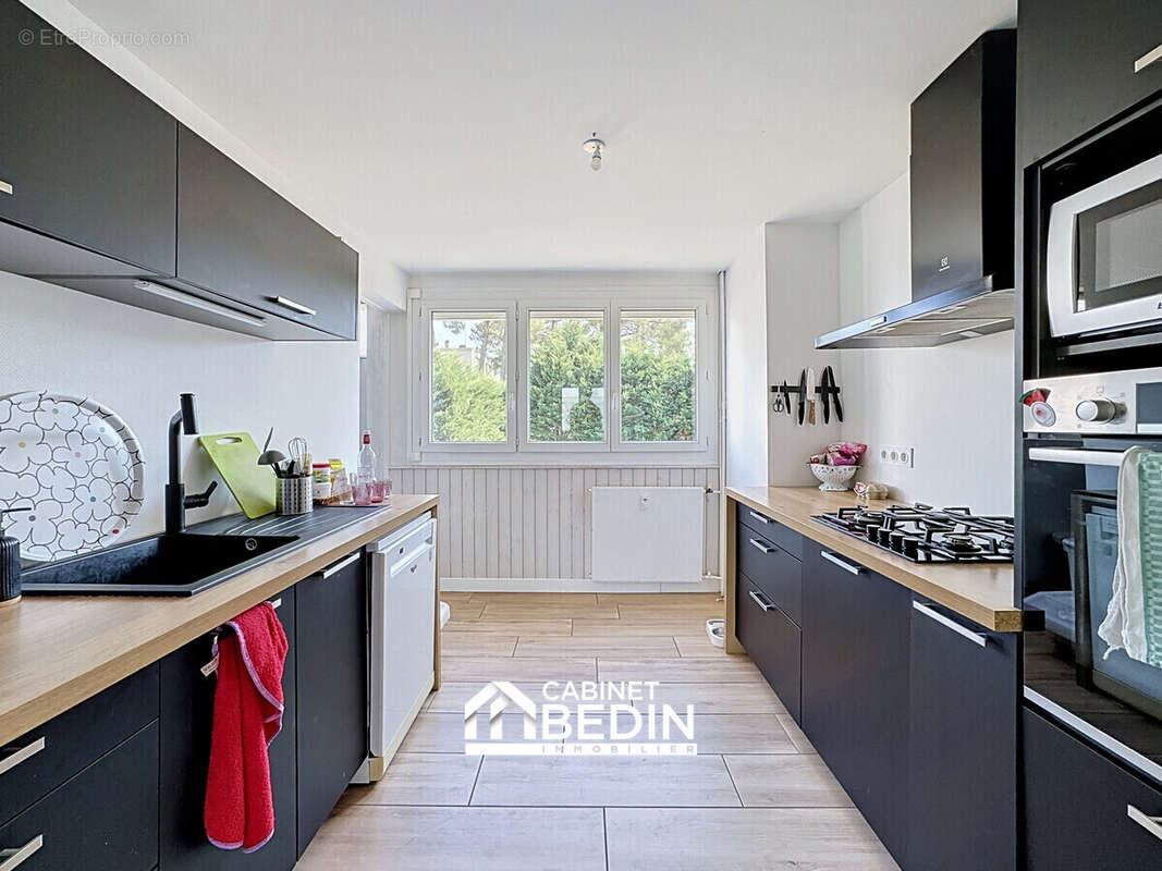 Appartement 73 m² à Parentis-En-Born  - photo 4