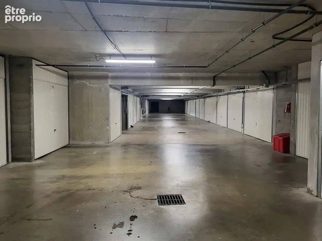 Appartement T3 avec terrasse et garage   Neuville-sur-Saône - photo 8