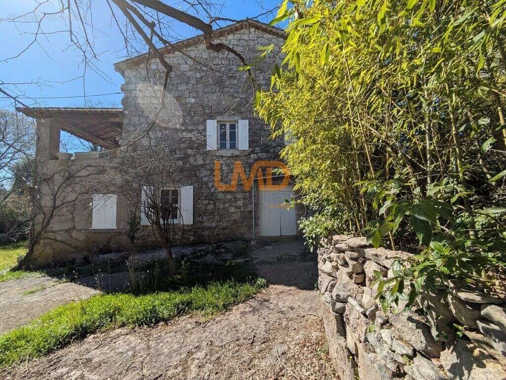 Maison à SAINT-ALBAN-AURIOLLES