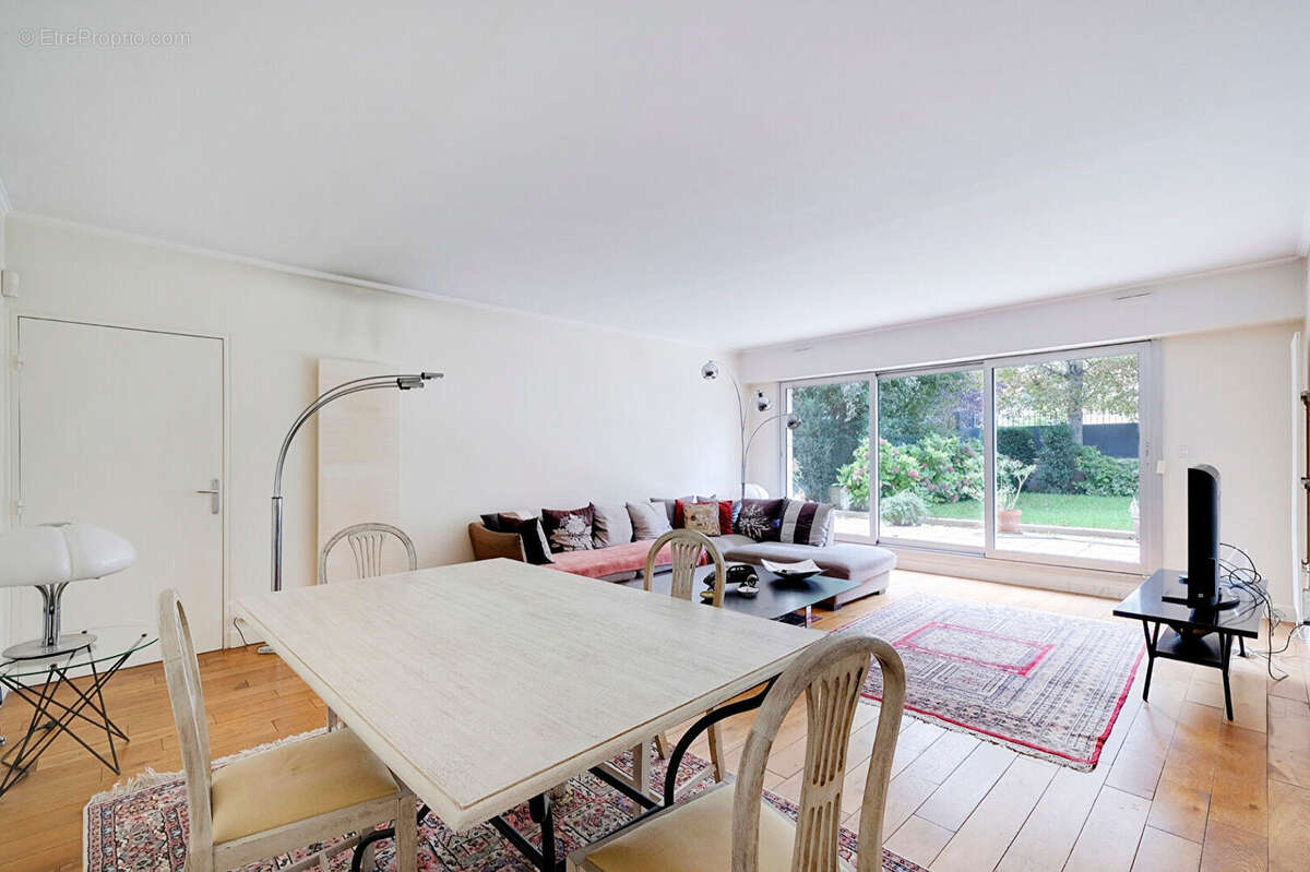 Appartement à ASNIERES-SUR-SEINE