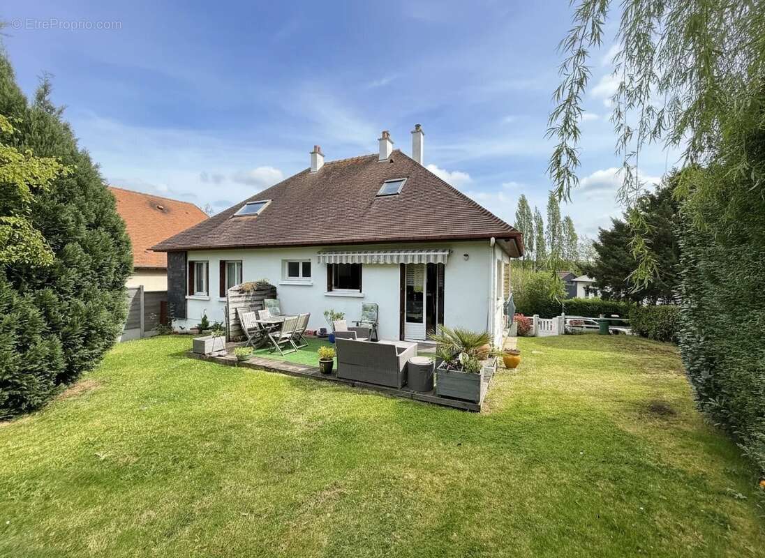 Maison à SAINT-ARNOULT