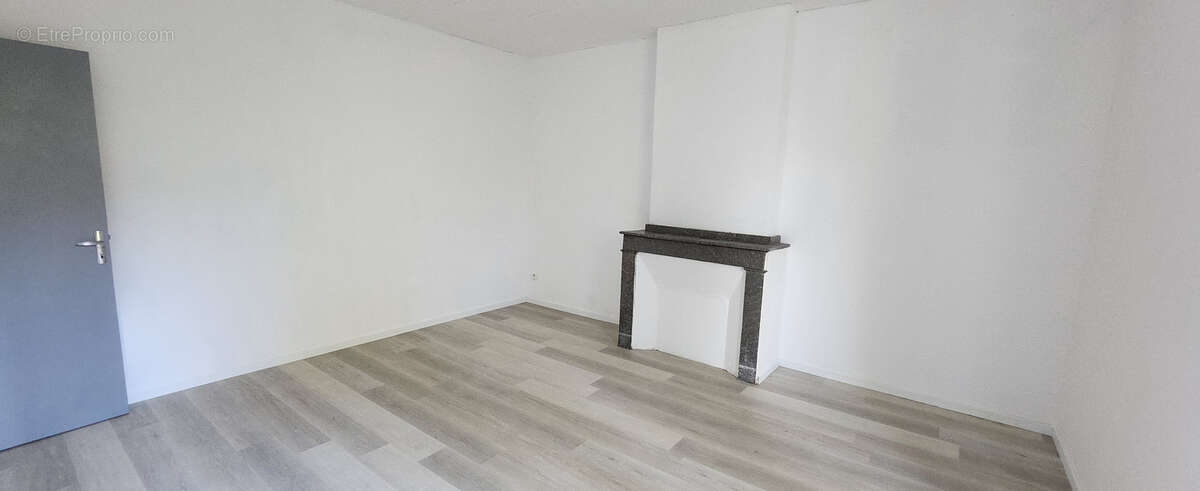 Maison à BLAYE-LES-MINES