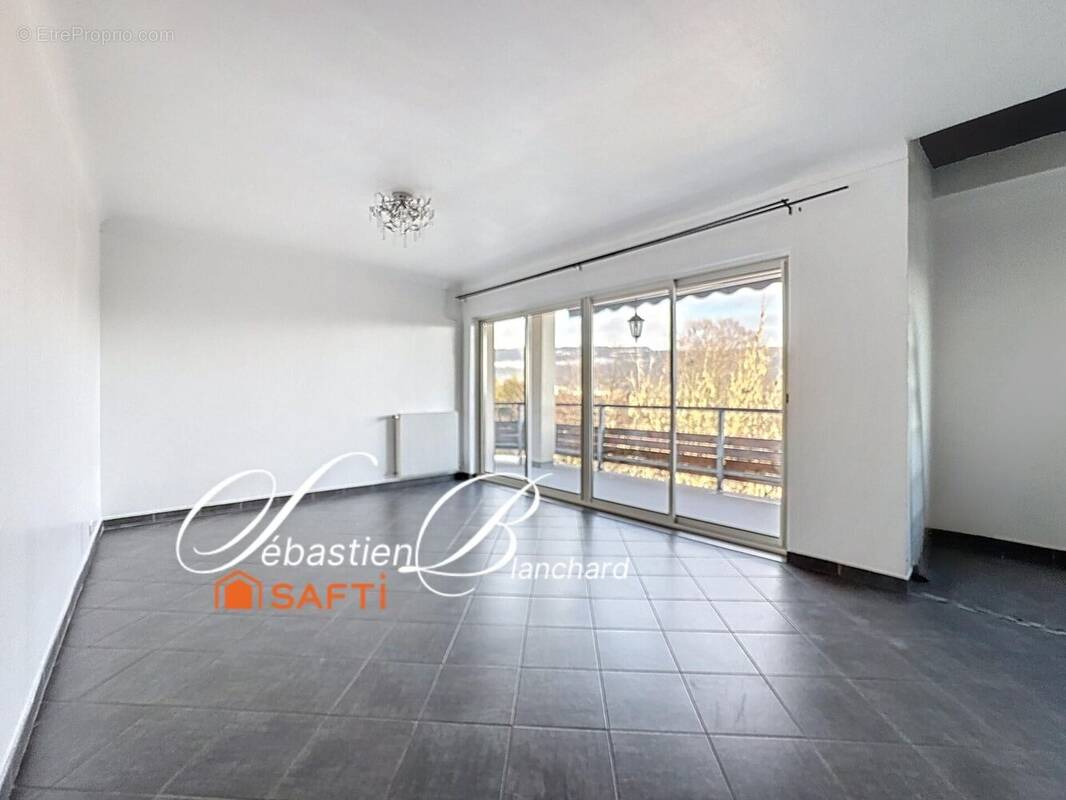 Photo 1 - Maison à CULOZ