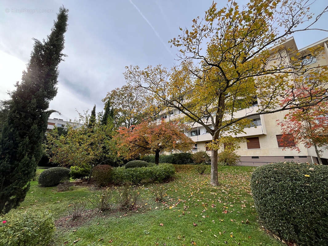 Appartement à SAINT-CLOUD