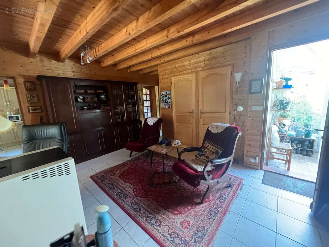 Maison à CASTELNAU-RIVIERE-BASSE