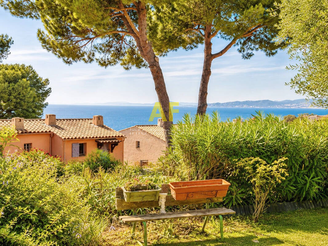 Maison à SAINT-RAPHAEL