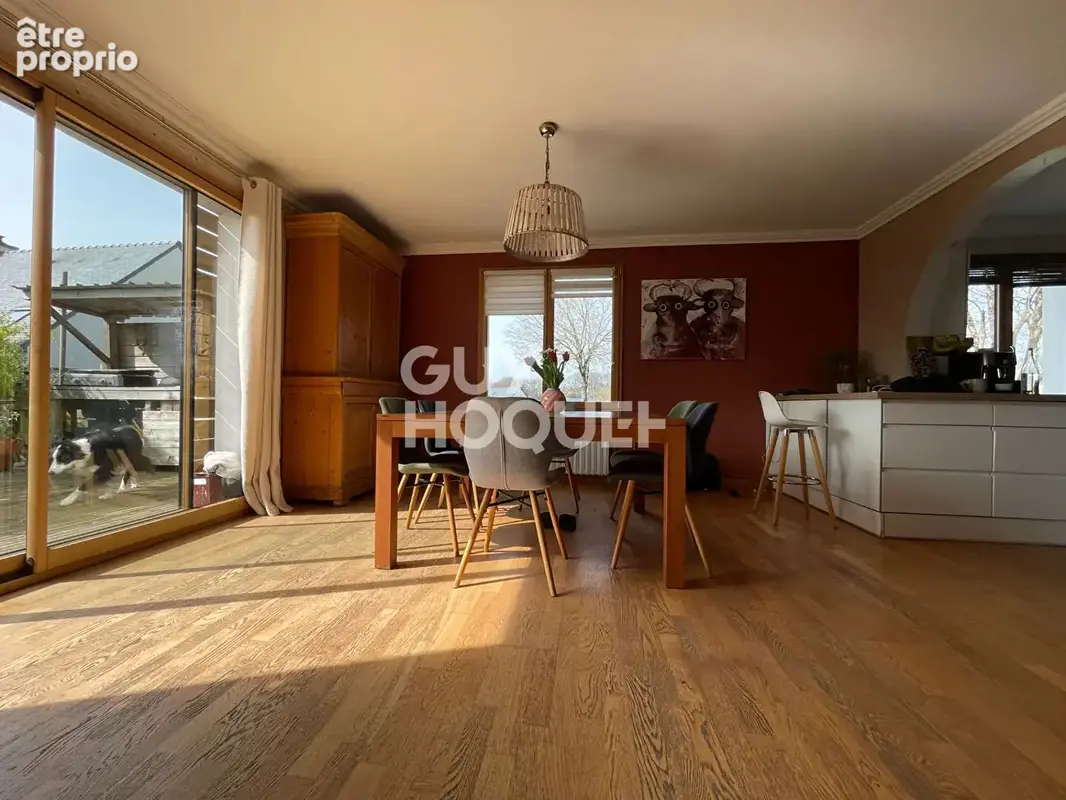 Maison 4 chambres dans le bourg - photo 3