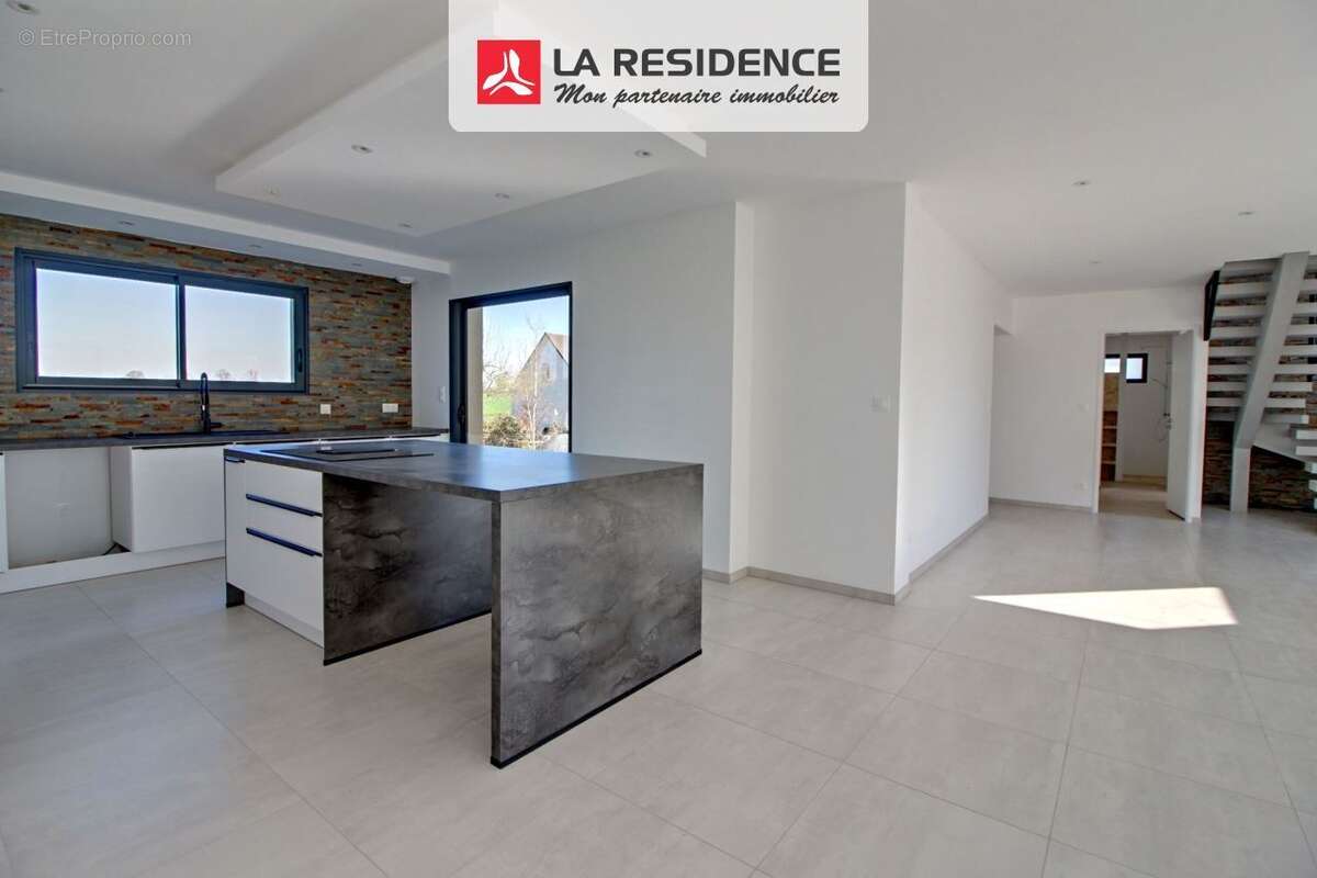 Maison 160 m² à Preaux  - photo 6