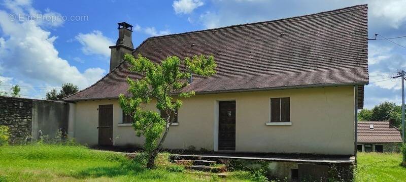 Maison à SAINT-MESMIN