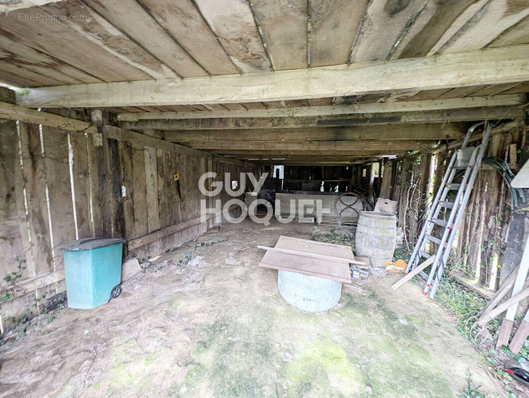 Maison à YVIGNAC-LA-TOUR