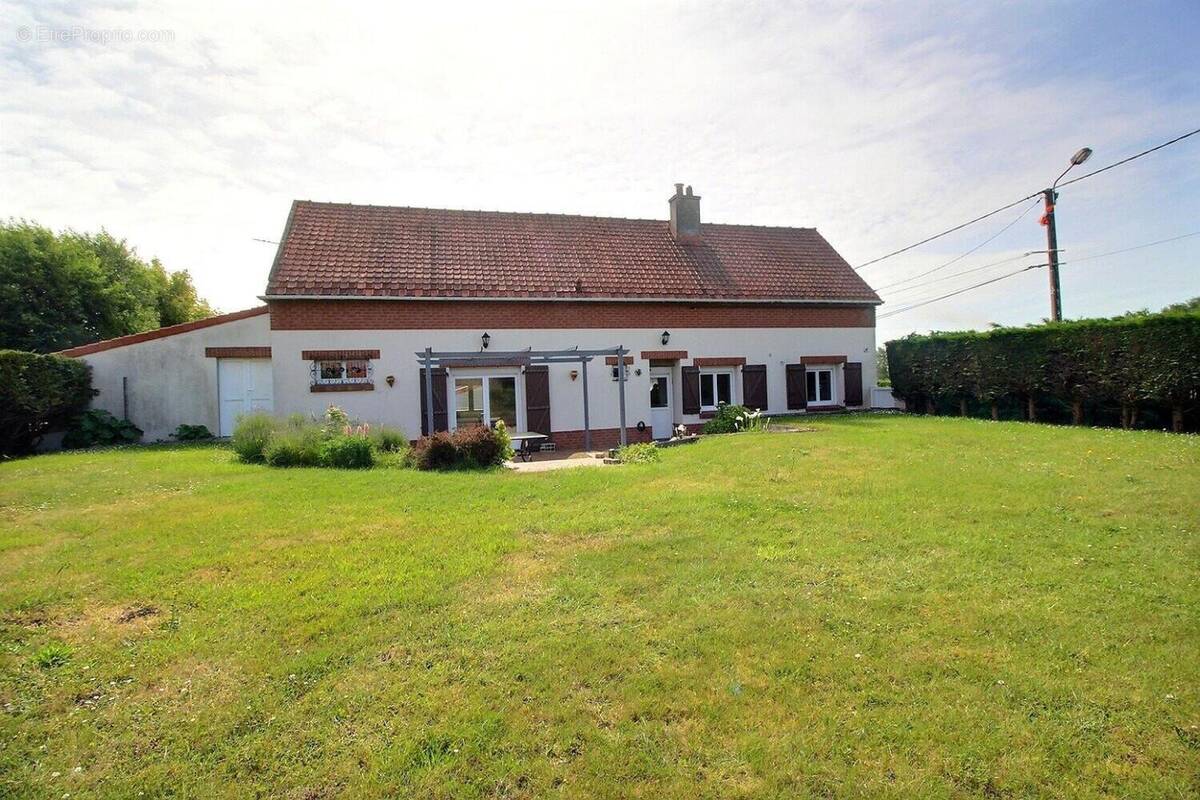 Photo 1 - Maison à SAINT-ETIENNE-AU-MONT