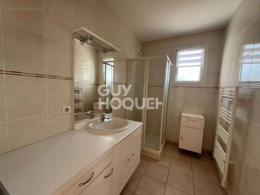 Appartement à CREST