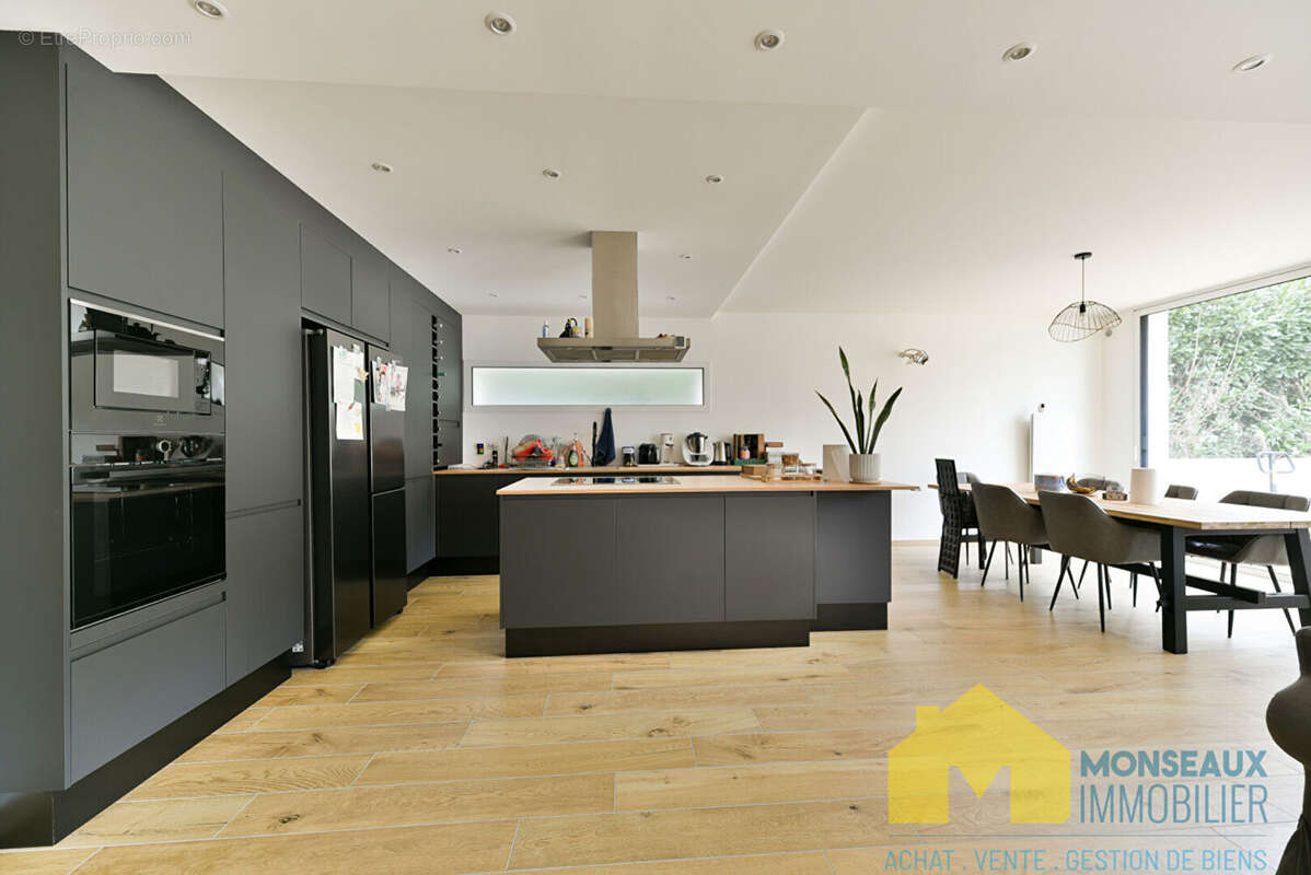 Maison à EPINAY-SUR-ORGE