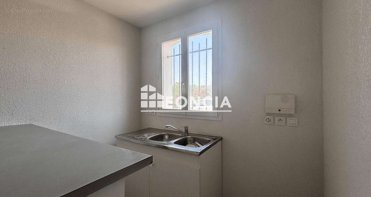 Maison à VILLENEUVE-LES-BEZIERS