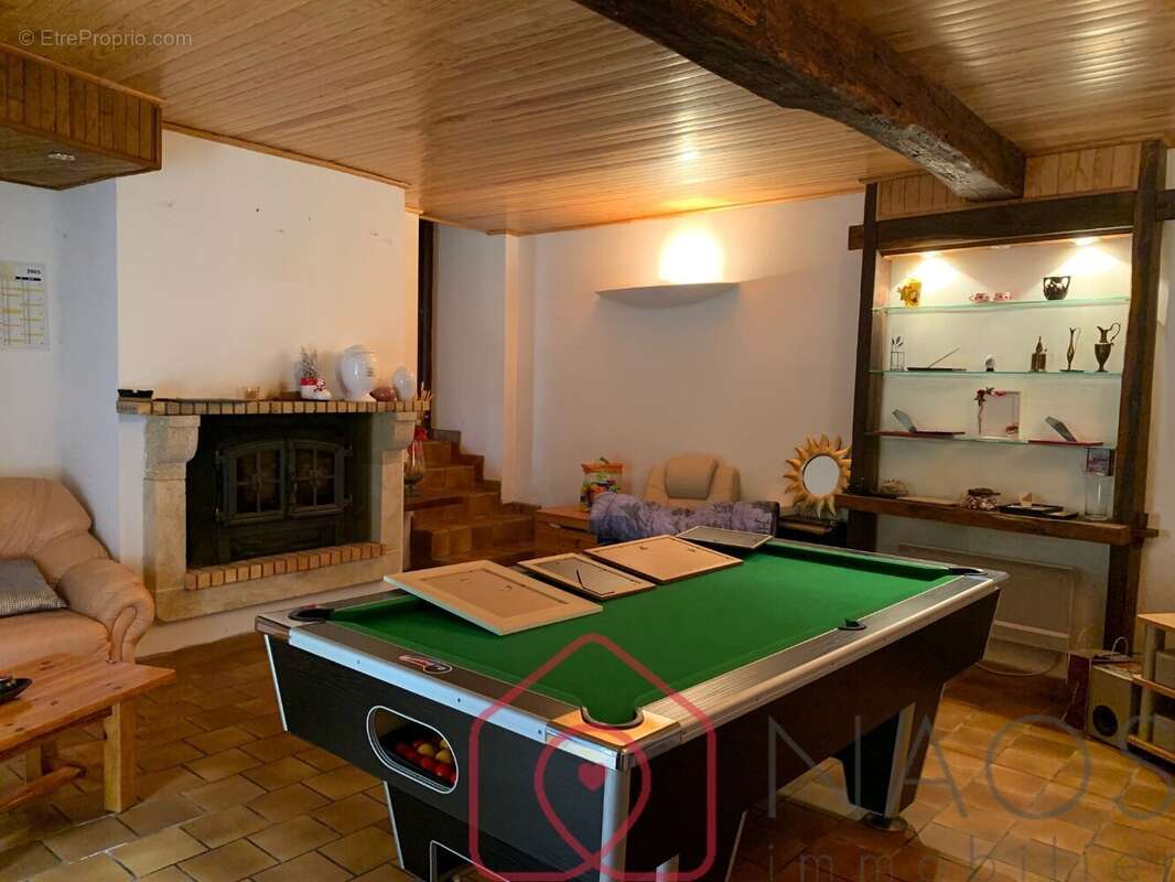 Maison 190 m² à Puiseaux  - photo 5